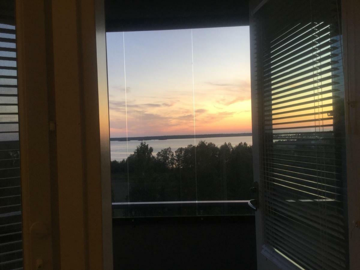 Two Bedroom Apartment Best View To The Sea Glassed Balcony Free Private Parking เกมี ภายนอก รูปภาพ